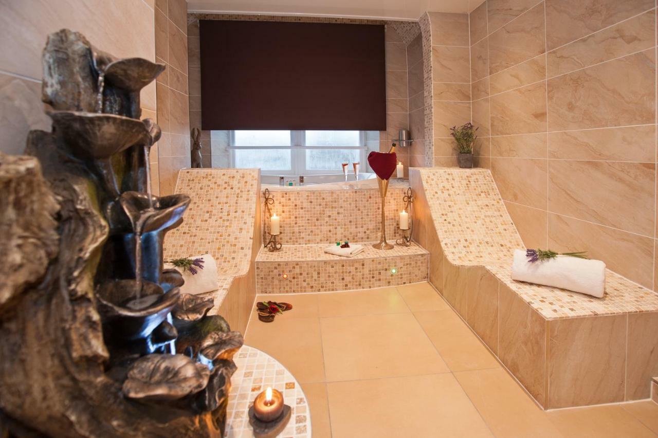 Windermere Boutique Hotel Spa Suites & Hot Tubs Luaran gambar